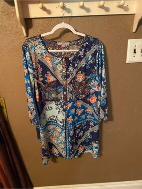 Valerie Stevens Navy Floral Patchwork Button-Front Tunic